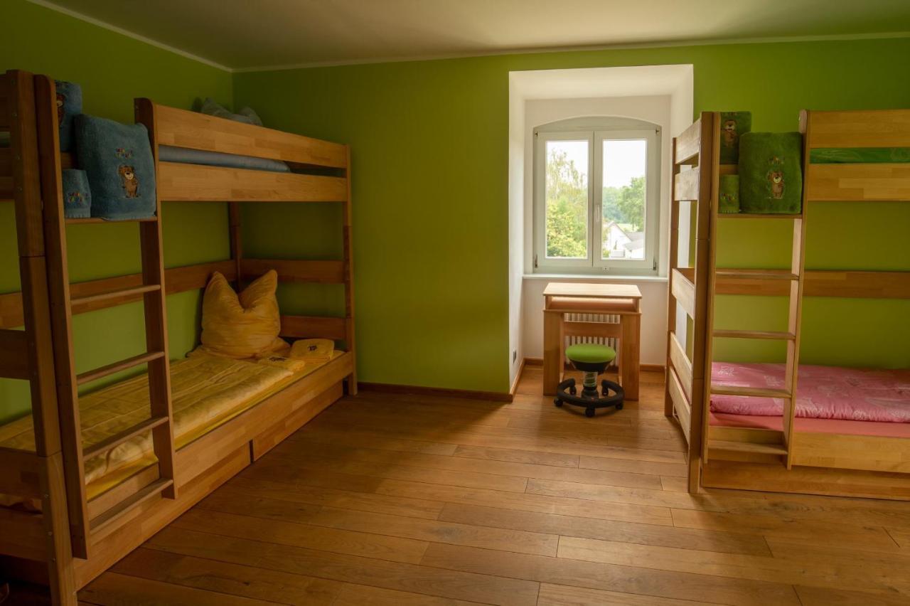 Familienhotel Schloss Leizen Bioverpflegung 외부 사진